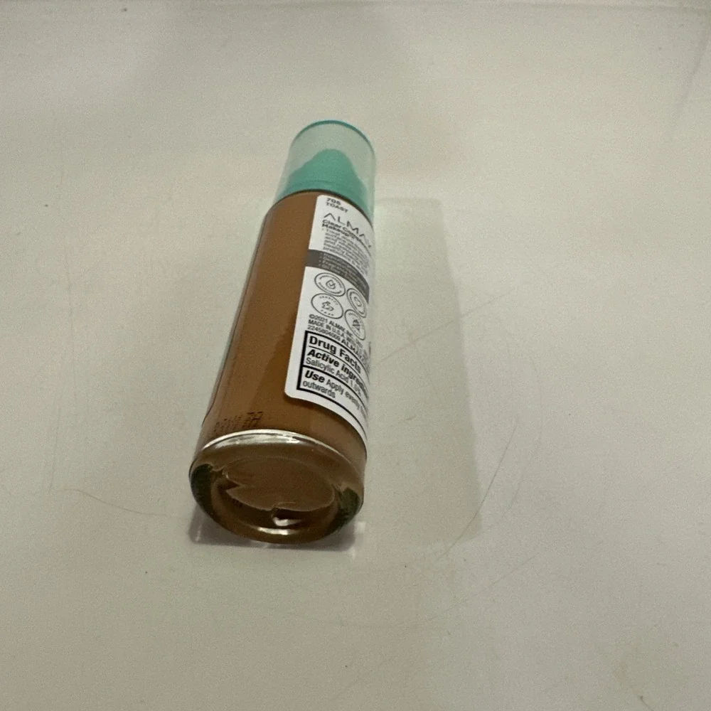 Almay Clear Complexion Acne Foundation,Cruelty Free, #705‎ Toast New